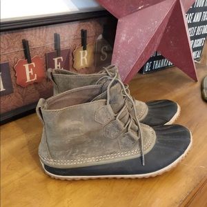 Sorel Brown and Black Winter Boots